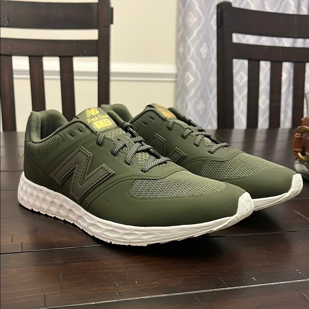 New Balance 574 Shoes Sneakers new MFL574BC Fresh Foam green Mens Size 9.5